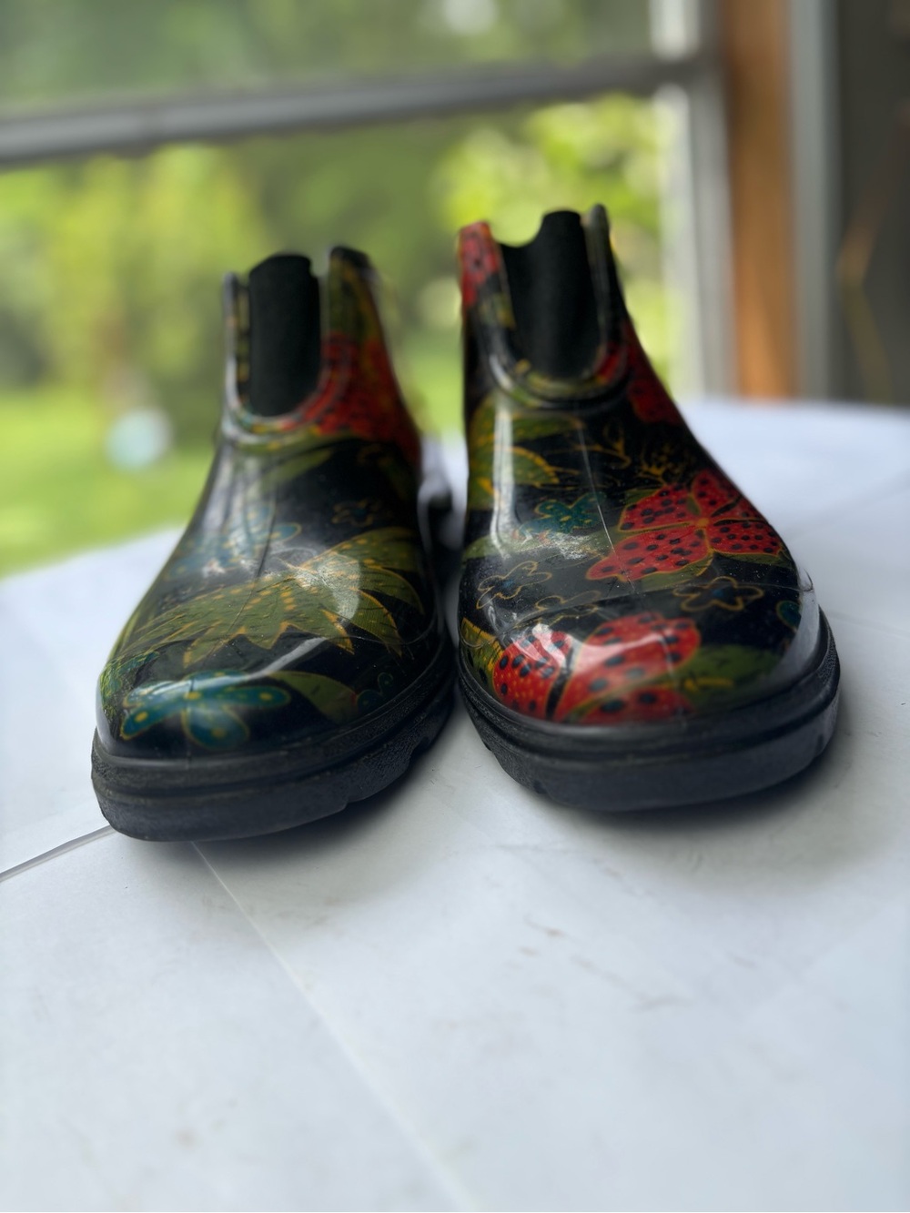 Sloggers Waterproof Ankle Boots Midsummer Black &Red Floral Womens 8 Rain Boots - Picture 3 of 13